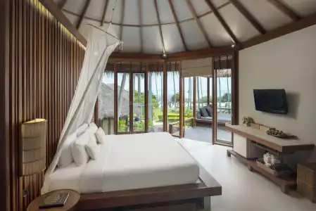 Haadtien Beach Resort - 1