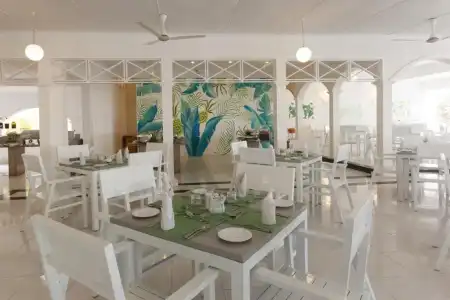 Equator Village - 11