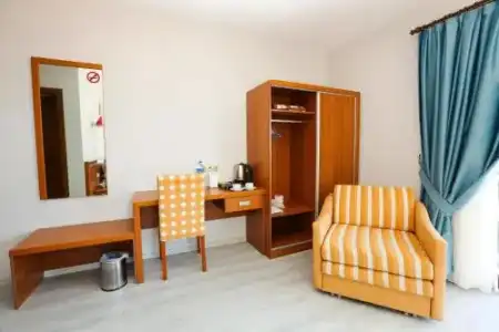 Ünlü Otel - 3