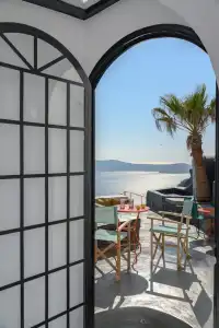 Sophia Luxury Suites - 103