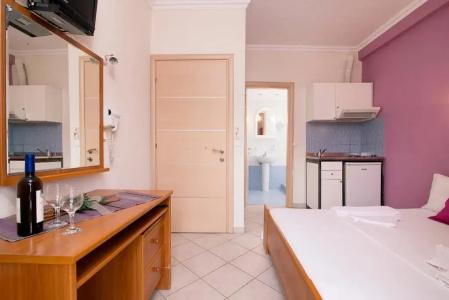 Epicentrum Suites and Villa Oasis - 103