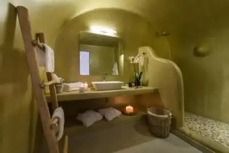 Kima Oia Suites - 38