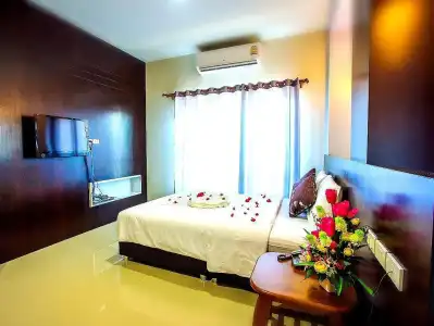 The One Boutique - 40