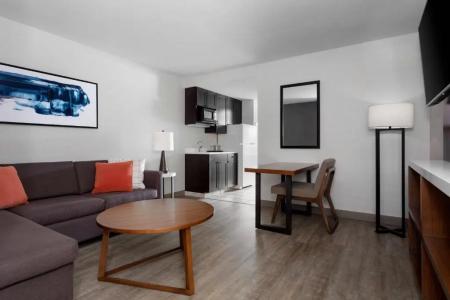 Deltas Burlington - 39