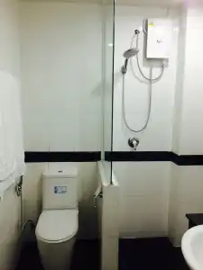 Angelina Guesthouse - 18
