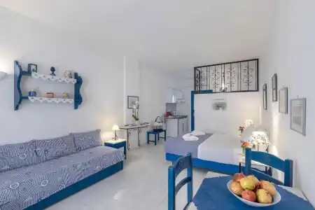 Sea View Studios - 112