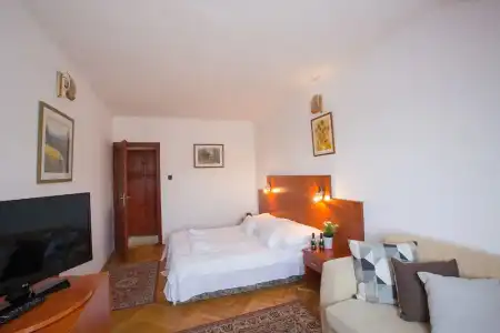 Helios Pension - 79