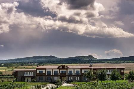 Chateau Mosmieri Resort - 16