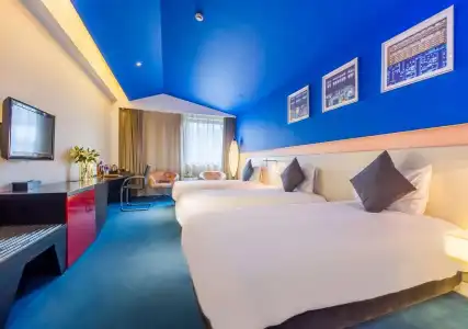 voco Suzhou Guanqian Street by IHG - 4