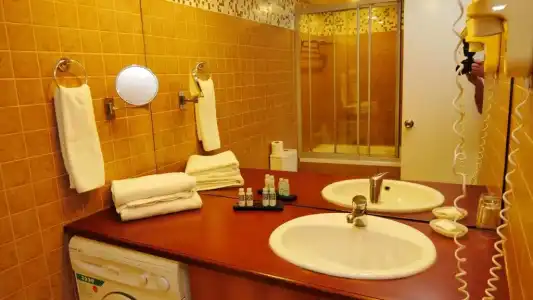 Talen Otel - 8