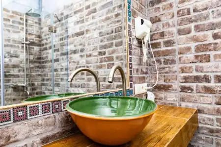 Old Side Boutique - 8