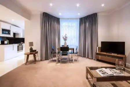 Manson Place - 60