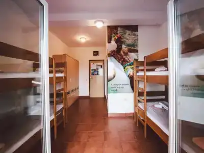 Moon Rocks Hostel - 38