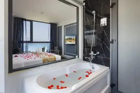 Ruby Luxury - 122