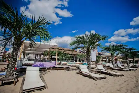 DIT Majestic Beach Resort - 21