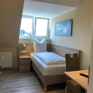 Select Suites & Aparts - 66