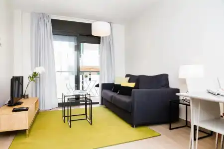 Feelathome Plaza Apartments - 36