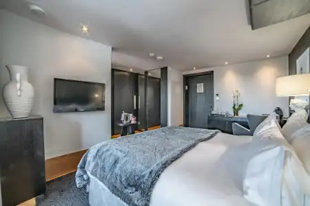 Hôtel Le Strato - 5