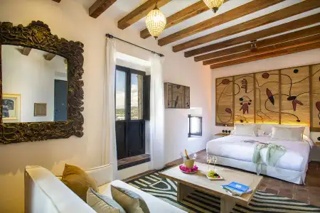 La Torre del Canonigo - Small Luxurys - 35
