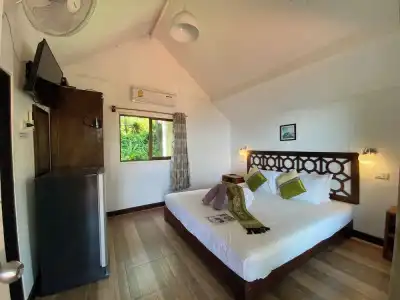 Majestic Sea View Resort - 57