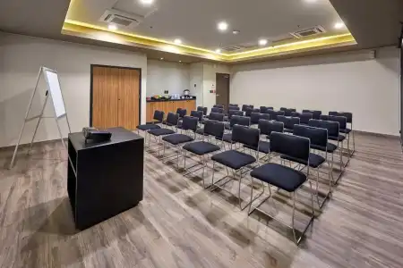 City Express Plus by Marriott Mérida - 15