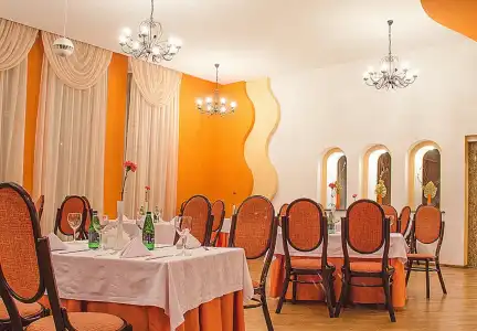 Cherkasy Palace - 14
