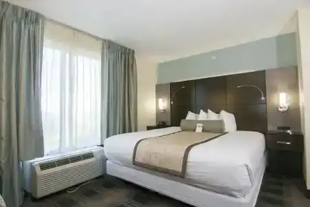 Wingate by Wyndham - Orlando International Airport - 68