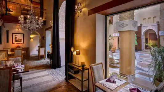 Karawan Riad - 23