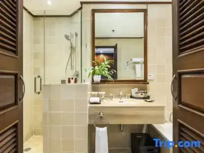 Chatrium Royal Lake Yangon - 105