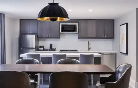 Crescent Court - 46