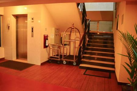 Unique Towers Luxury Boutique Suites - 44