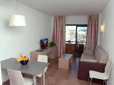 Almirall Apartaments - 27