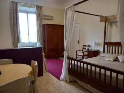 Tourist House - 94