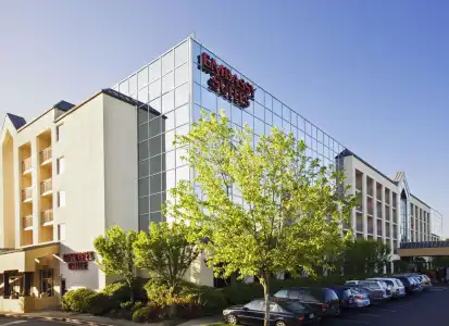 Embassy Suites by Hilton Seattle Bellevue - 0