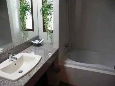 Sailom Resort Bangsaphan - 12