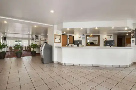 Super 8 by Wyndham Austin North/University Area - 0