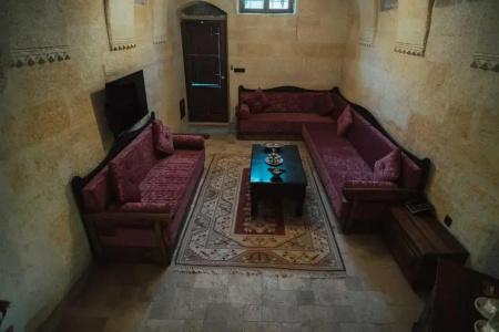 Hu of Cappadocia - 119