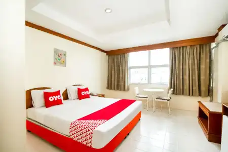 OYO 320 Regent 2002 Guest House - 5