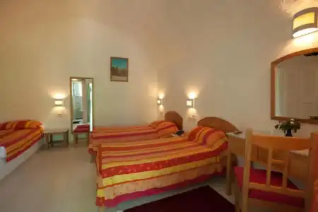 Samira Club - Caters to Couples - 55
