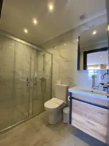 Roy Otel Akçay - 80