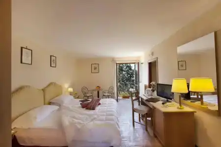Relais La Fattoria - 1