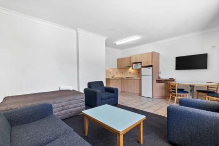 Taft Motor Inn - 31