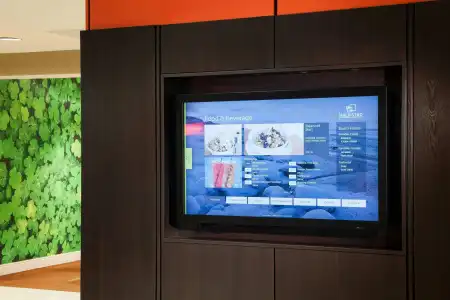 Courtyard by Marriott Jackson - 4