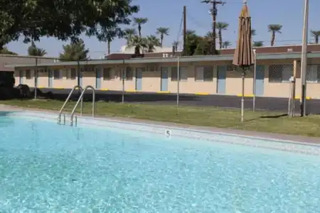 Indio Holiday Motel - 13