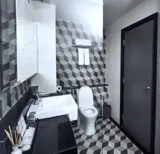 Chezzotel Pattaya - 9