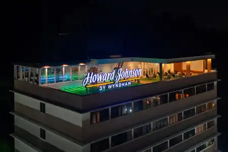 Howard Johnson by Wyndham Kota Kinabalu City Centre - 35