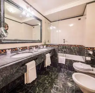 Grand Visconti Palace - 31