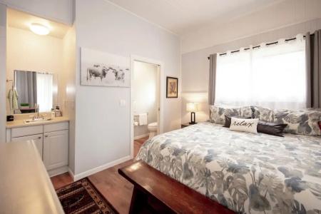 Aloha Junction Bed and Breakfast -Minutes Away from Hawaii Volcanoes National Park - 90