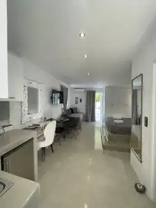 Zoumis Residence - 175