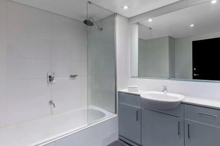 Adina Apartment Perth - 7